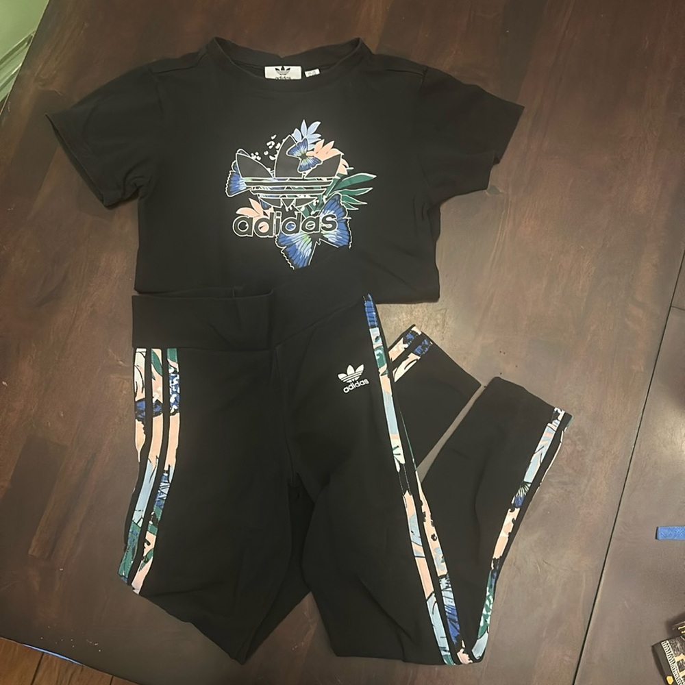 Adidas outfit. Top 7-8, bottoms 9-10